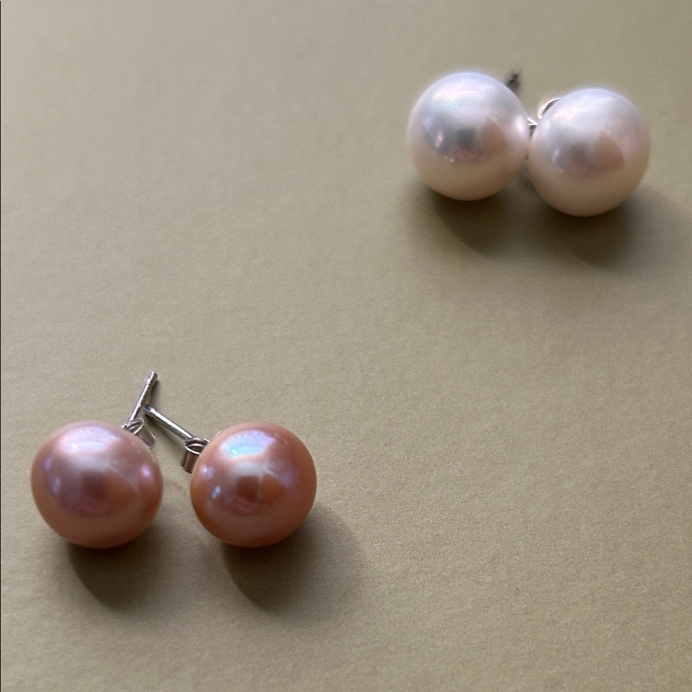 Elegant Pearl Stud Earrings Set